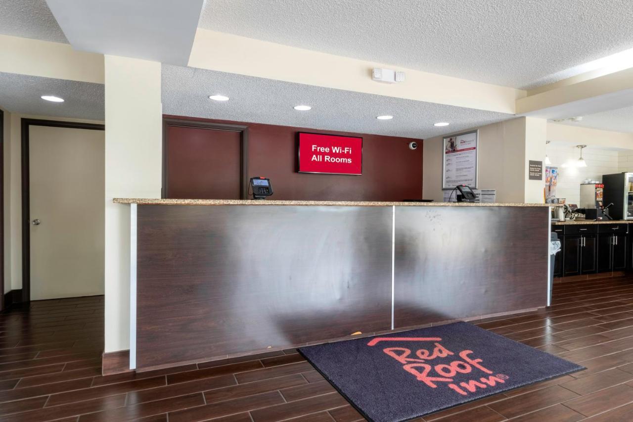 Red Roof Inn Charlottesville Buitenkant foto